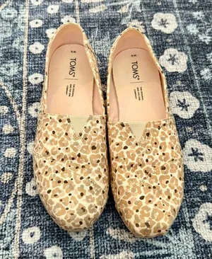 Toms Alpargata Women’s Slip On Loafers thumbnail 1