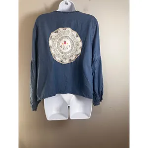 Banana Republic Petite Large Blue Lyocell Cropped‎ Chambray Top Crochet Back L P thumbnail 5