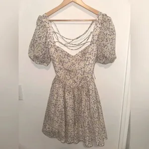 Bardot Marlie Floral Mini Dress in Summer‎ Floral Sz XS thumbnail 3