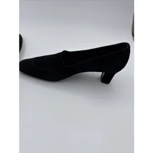 Salvatore Ferragamo Women's Vintage Black Suede Pumps Heels Sz 9.5 70's 80's thumbnail 4
