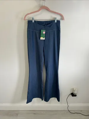 Halara High Waisted Crossover Casual Flare Jeans thumbnail 4