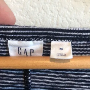 Gap striped long sleeved dress M thumbnail 6