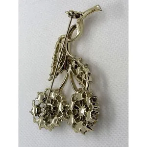 Vintage Flower Floral Gold Tone Clear Rhinestone‎ Pin Brooch Nature 70s Style thumbnail 4