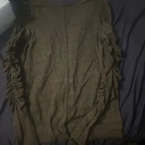 Free People We The Free Top Long Sleeve Women’s size small thumbnail 2
