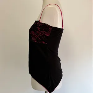Kiwi Camisole Top Large Black Magenta Lace Overlay Adjustable Straps Y2K thumbnail 2