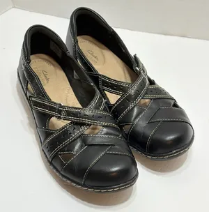 Clarks Women's Ashland Spin Q Leather Slip-on Loafers Shoes Size 8M thumbnail 1