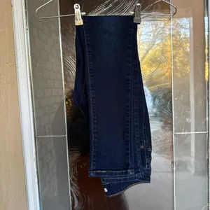 Levi’s Skinny 711 Jeans thumbnail 4