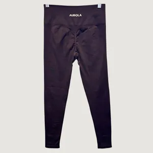 2239 | AUROLA Dream Seamless Scrunch Workout Leggings Dark Plum Womens M thumbnail 2