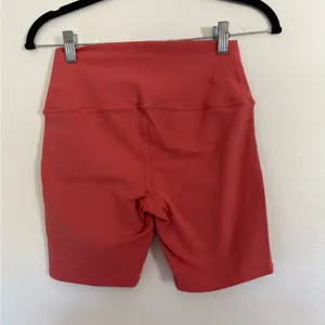 Alo Biker Shorts thumbnail 3