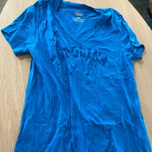 NFL Carolina Panthers T Shirt Women Medium Majestic Blue Short Sleeve V Neck thumbnail 1