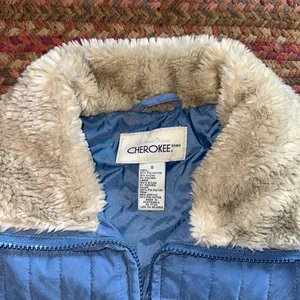 Vtg Cherokee Blue Quilted Faux Fur Trim Jacket thumbnail 2
