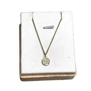 Spartina Gold Tone Paw Print Pendant Necklace With Crystal Accents thumbnail 2
