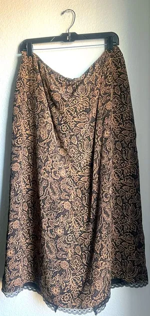 Jacquard Silk Skirt thumbnail 1