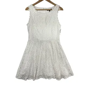 City Studio White Lace Fit Flare Dress Sleeveless‎ Scalloped Neckline Size 11 thumbnail 2