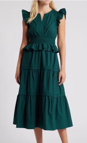 Moon River XS Green Ruffle Tiered Cotton Maxi Dress thumbnail 1