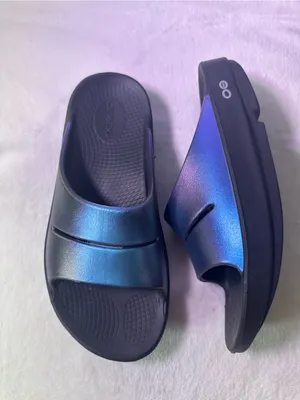 OOFOS Women's Iridescent Slide Sandals - Purple/Blue/Pink thumbnail 6