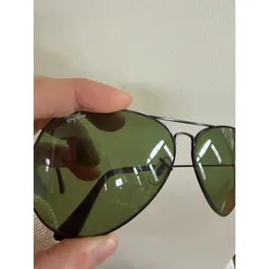 Vintage Ray Ban Black Tone Metal Polarized Aviator Sunglasses Flaw thumbnail 2