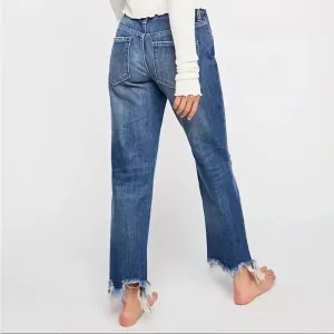 NWT Free People We The Free Maggie Mid Rise Straight In Sequoia Blue Sz 25 thumbnail 2