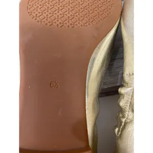 Tory Burch Minnie Travel Ballet‎ Flats Gold Metallic Leather Flower Womens 6.5 thumbnail 7