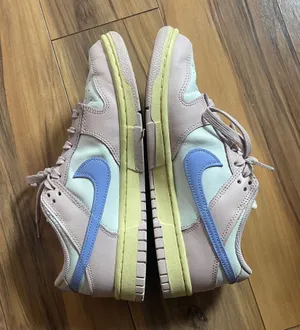Pastel Nike Dunks thumbnail 1