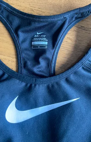 Nike Dri-Fit Workout Bra Tank Medium thumbnail 4