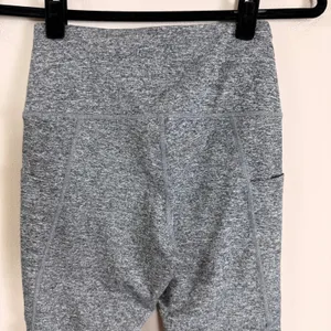 Quince Ultra-Soft High-Rise Pocket Legging Heather Grey DKBIZ01 Small NWT thumbnail 3