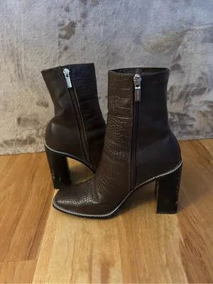 Aldo Dark Brown Faux-Croc Ankle Booties with Square Toe Women’s Size 8 thumbnail 9