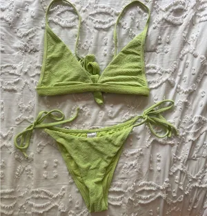 Nordstrom SIZE 6 LIME GREEN BIKINI SET TOP AND BOTTOM thumbnail 2