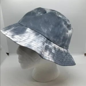 Vince Camuto Tye Dye Bucket Hat thumbnail 2