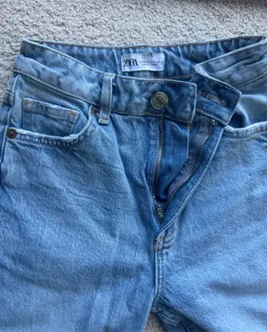ZARA Jeans thumbnail 2
