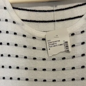 NWT Saks Black and White Patterned low waist Dress Medium thumbnail 3