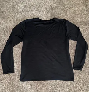 Nike Dri-FIT Long Sleeve Performance Training Shirt thumbnail 4