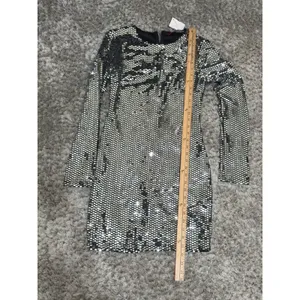Women’s Silver Sequin Mini Dress Long Sleeve Bodycon Club Cocktail Size M NWT thumbnail 14