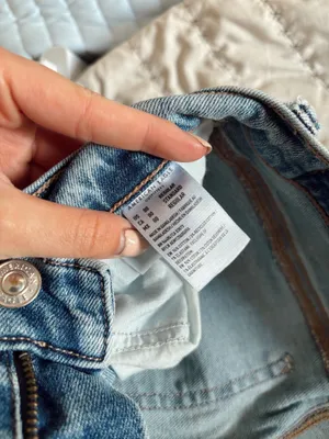 American Eagle Jeans thumbnail 3