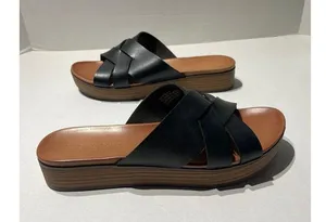 Rock & Candy Calilea Slide Sandals Black Faux Leather Size 9.5 New thumbnail 4
