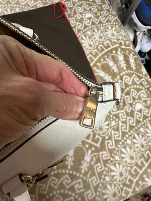 Coach Gallery Cream Leather Tote with Front Zip and Gold Hardware with Dustbag thumbnail 15
