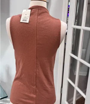 A New Day Mock Neck Ribbed Brown Sleeveless Tank Top thumbnail 4