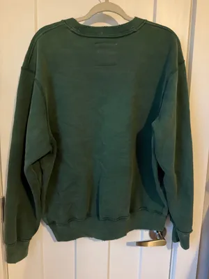Ambercrombie Crewneck thumbnail 2
