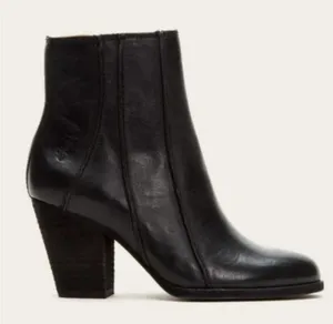 Frye Essa Seam Bootie Black Leather Western Almond Toe Ankle Zip Sz 6.5 thumbnail 3
