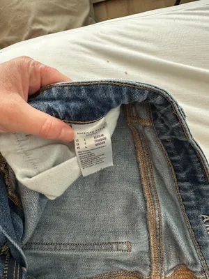 American Eagle Mom Jeans thumbnail 3