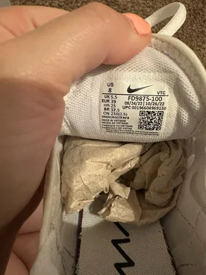 Women’s Nike Air Max 270 Shoes thumbnail 8