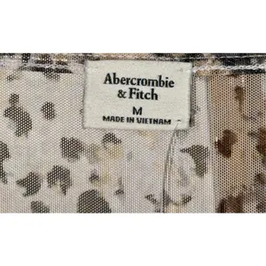 NWT Abercrombie & Fitch White Black Floral Mesh Ruched Sleeveless Blouse Size M thumbnail 4