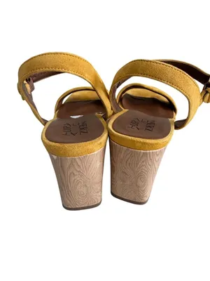 NATURALIZER Yellow Suede Sandals Heels Size 7.5W thumbnail 5