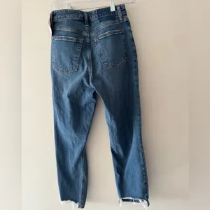 Abercrombie NEW!! Curve Love High Rise Mom Jean Size‎ 25 Short Distressed Dark Wash thumbnail 5