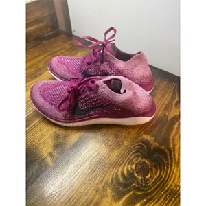 Nike Purple‎ Free RN Flyknit Sneakers Size 6.5 thumbnail 2