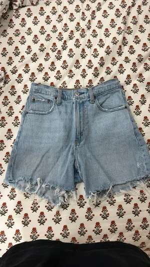 Abercrombie Dad Shorts High-Rise thumbnail 4
