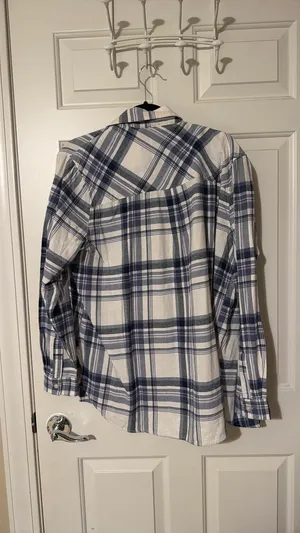 Gap Women’s Flannel Shirt thumbnail 4