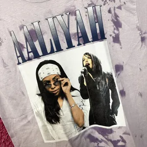 Aaliyah Queen of RNB Purple Tie Dye Tshirt size Large thumbnail 4