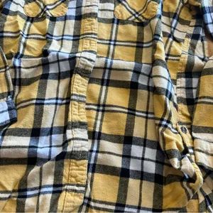 No Boundaries Yellow Plaid Flannel Hoodie Shirt M (7–9) thumbnail 4
