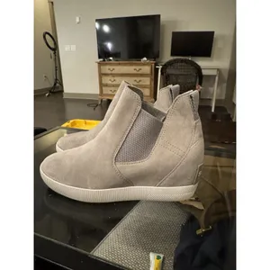 Sorel Women's Gray Leather Out N About II Slip On Wedge Ankle Booties Size 7 thumbnail 5